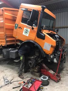 A-few-minor-running-repairs-to-our-Unimog-on-a-Saturday