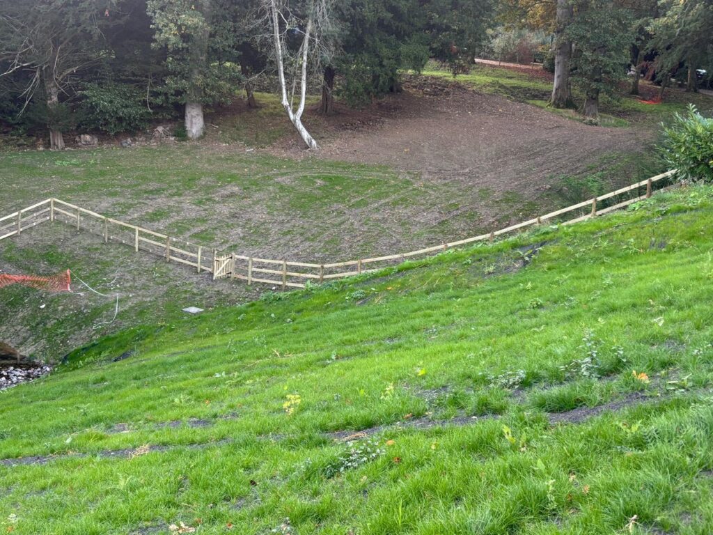 
erecting-a-post-and-3-rail-fence-