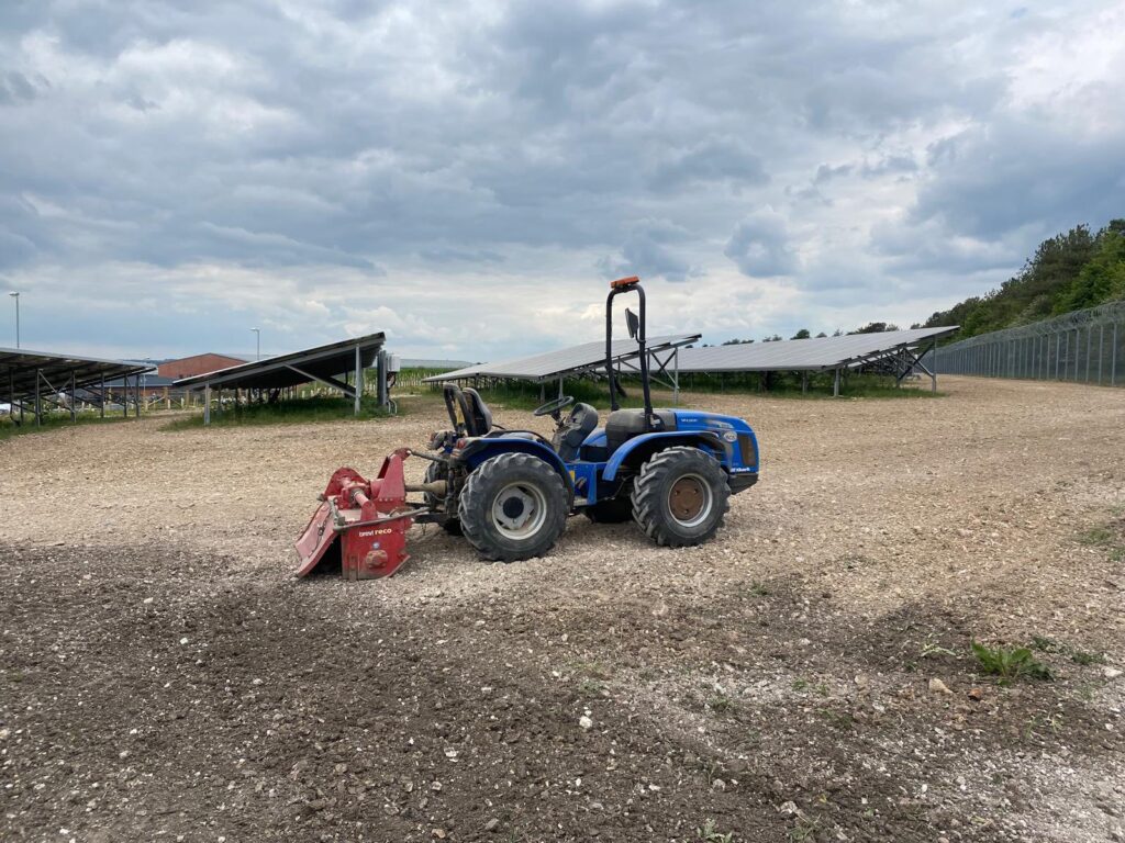 levelling ruts on a solar site
